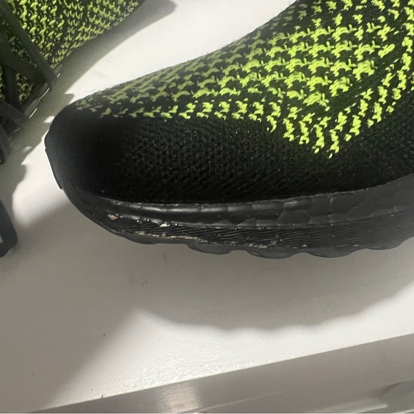 Adidas UltraBoost 1.0 'Black Lucid Lemon' Men's Size 9.5 Shoes Sneakers ID9682 - Picture 6 of 9
